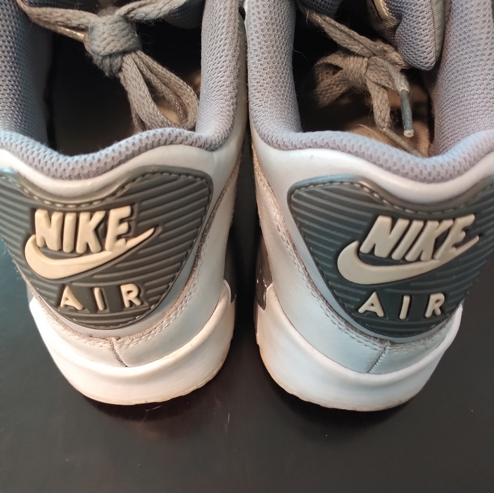 Nike Air Max 90 Shoe Sneakers Ltr Cool Grey/Wolf Grey 833412-013 Size 6.5 W 8 - Picture 6 of 8